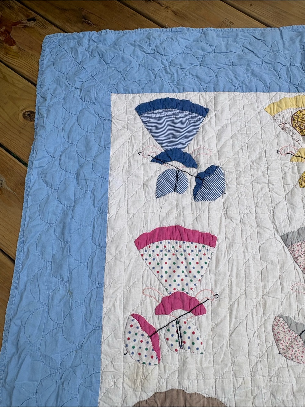 Handmade Sunbonnet Sue Appliqué Quilt Throw 49x61 Blue Patchwork Vintage - Picture 2 of 7
